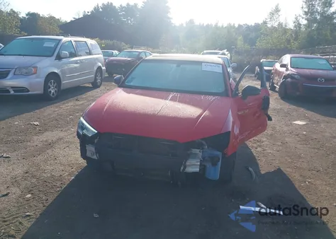 2017 Audi A3 Premium из США, поврежденный, VIN WAUB8GFF1H1068199